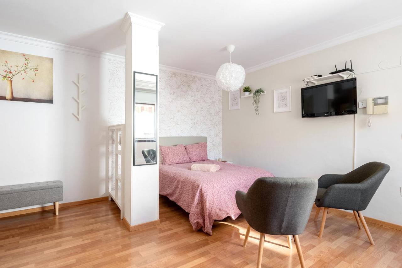 Carmen Estacion Apartment Malaga Ngoại thất bức ảnh