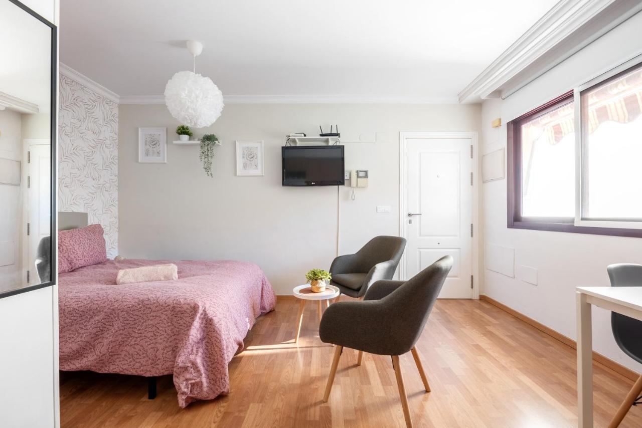 Carmen Estacion Apartment Malaga Ngoại thất bức ảnh